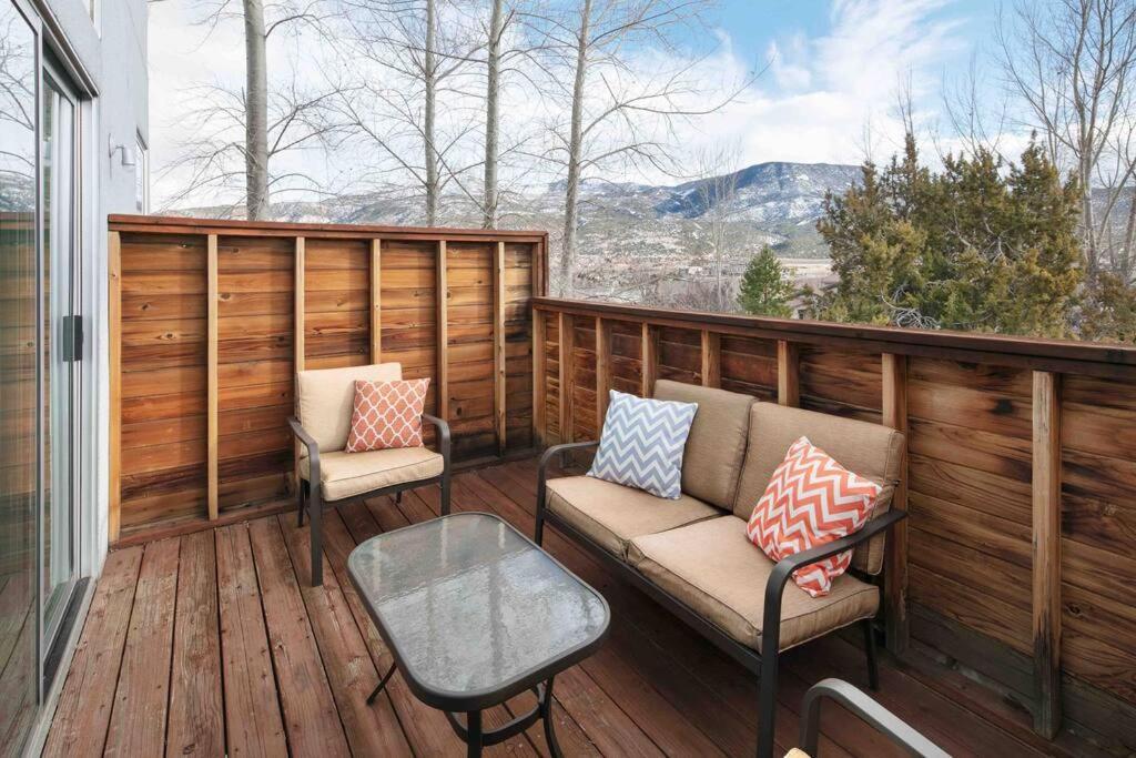Villa Dreamloft And Patio On The Hill Cedar Stadt Exterior foto