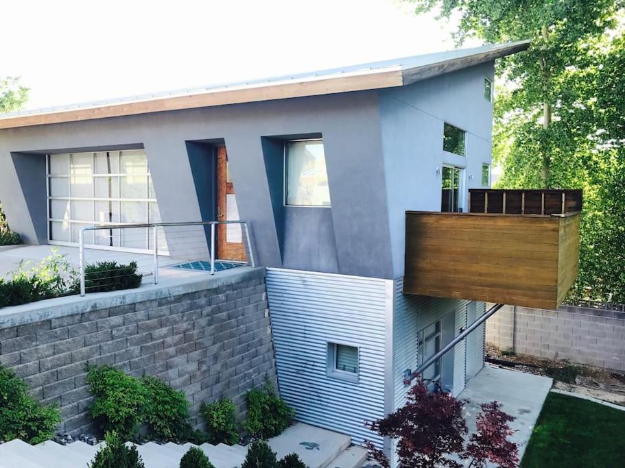 Villa Dreamloft And Patio On The Hill Cedar Stadt Exterior foto